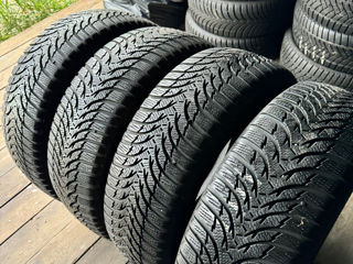 Зимние шины 225/60R17 Kumho