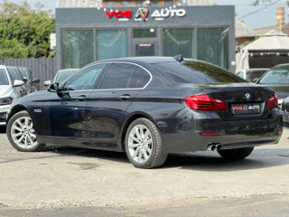 BMW 5 Series foto 5