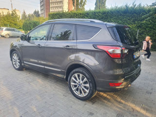 Ford Kuga foto 4