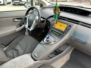 Toyota Prius foto 17