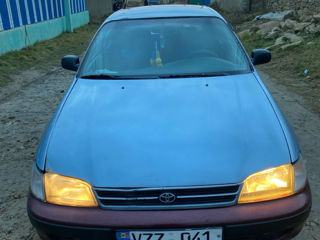 Toyota Carina foto 7