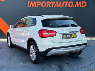 Mercedes GLA foto 8