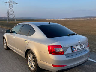 Skoda Octavia foto 3