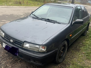 Nissan Primera 2.0 Piese foto 2