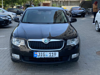 Skoda Superb foto 3