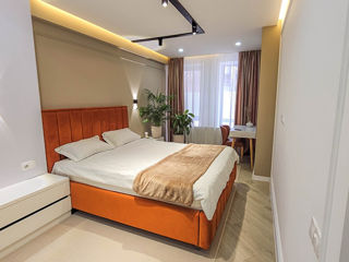 Ap. 4 cam., 90 м², 1/8 et.