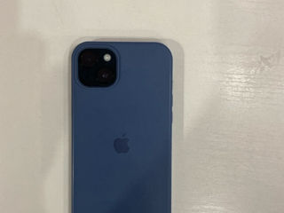 IPhone 14 plus, черный цвет. В подарок 3 чехла foto 2