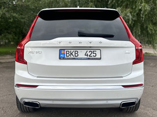 Volvo XC90 foto 3