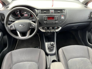 KIA Rio foto 9