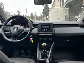 Renault Clio foto 9