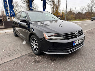 Volkswagen Jetta foto 3