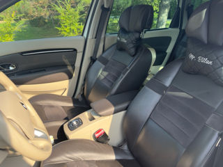 Renault Grand Scenic foto 9