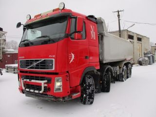 Volvo FH12 8x4 foto 1