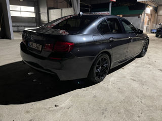 BMW 5 Series фото 4