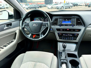 Hyundai Sonata foto 6