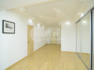 Apartament cu 2 camere, reparat, Bernardazzi, 540 € ! foto 6