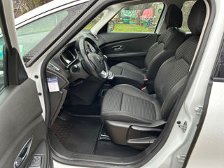 Renault Grand Scenic foto 8