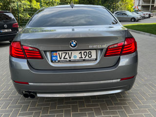 BMW 5 Series foto 7