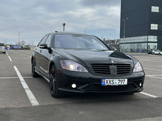 Mercedes S-Class