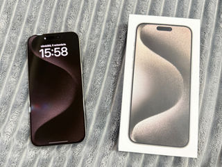 iPhone 15 Pro Max Natural Titanium 256GB foto 2