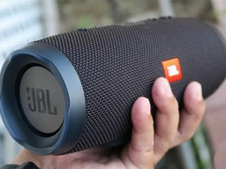 Разбуди соседей шикарным звуком! Портативная Bluetooth колонка  JBL от 350 лей! foto 1