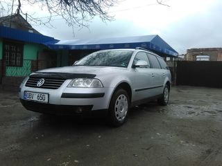 Volkswagen Passat foto 2