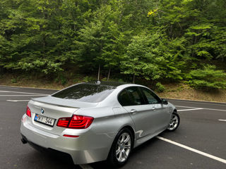 BMW 5 Series foto 5