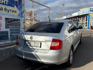 Skoda Rapid foto 4