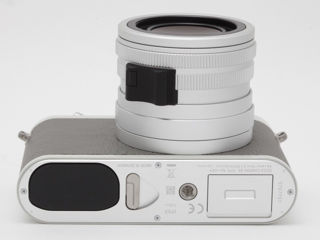 Leica Q2 "Ghost" cameră digitală