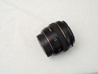 Canon 50mm 1.4 foto 2