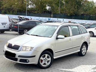 Skoda Fabia foto 2