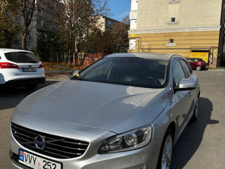 Volvo V60 foto 4