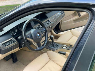 BMW 5 Series foto 5