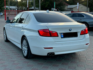 BMW 5 Series foto 3