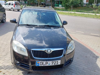 Skoda Fabia foto 2