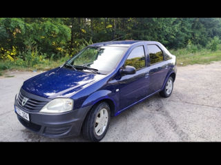 Dacia Logan foto 2