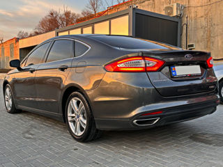 Ford Mondeo foto 4