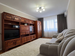 Apartament cu 1 cameră, 38 m², Centru, Chișinău foto 2