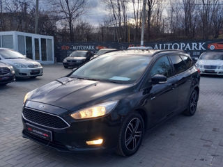 Ford Focus foto 2