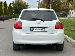 Toyota Auris foto 4