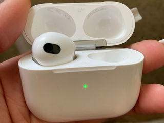 КУПЛЮ ПРАВЫЙ НАУШНИК apple AirPods 3 ОРИГИНАЛЬНЫЙ!!