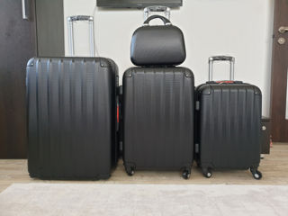 Set de valize noi, încăpătoare și calitative ! foto 1