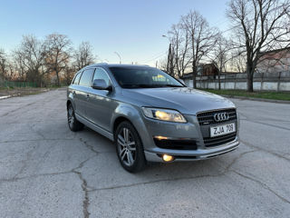 Audi Q7 foto 3