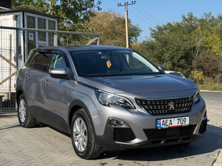 Peugeot 5008 foto 2