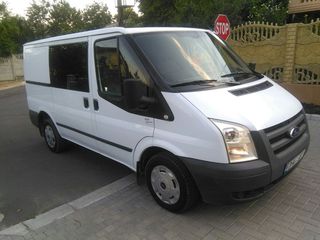 Ford Transit foto 2