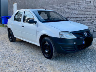 Dacia Logan foto 3