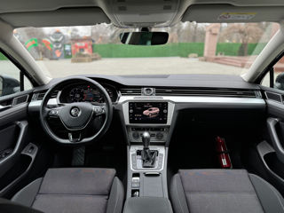 Volkswagen Passat foto 6