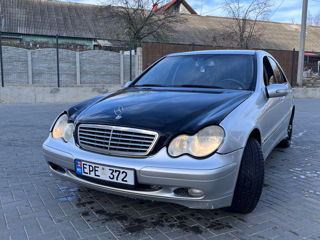 Mercedes C-Class