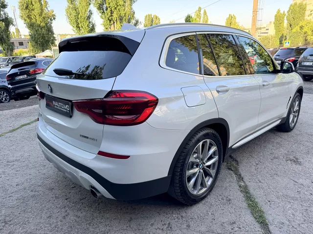 BMW X3 2018 — 3