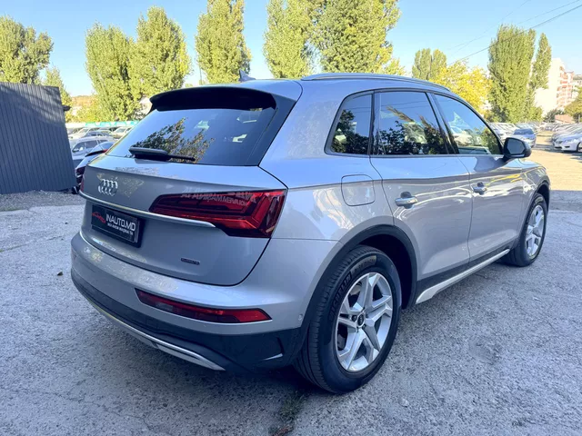 Audi Q5 2021 — 3